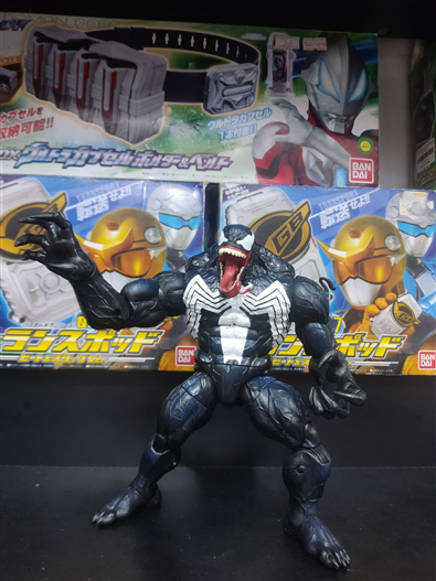 Mua bán MARVEL LEGENDS VENOM (NO BOX)